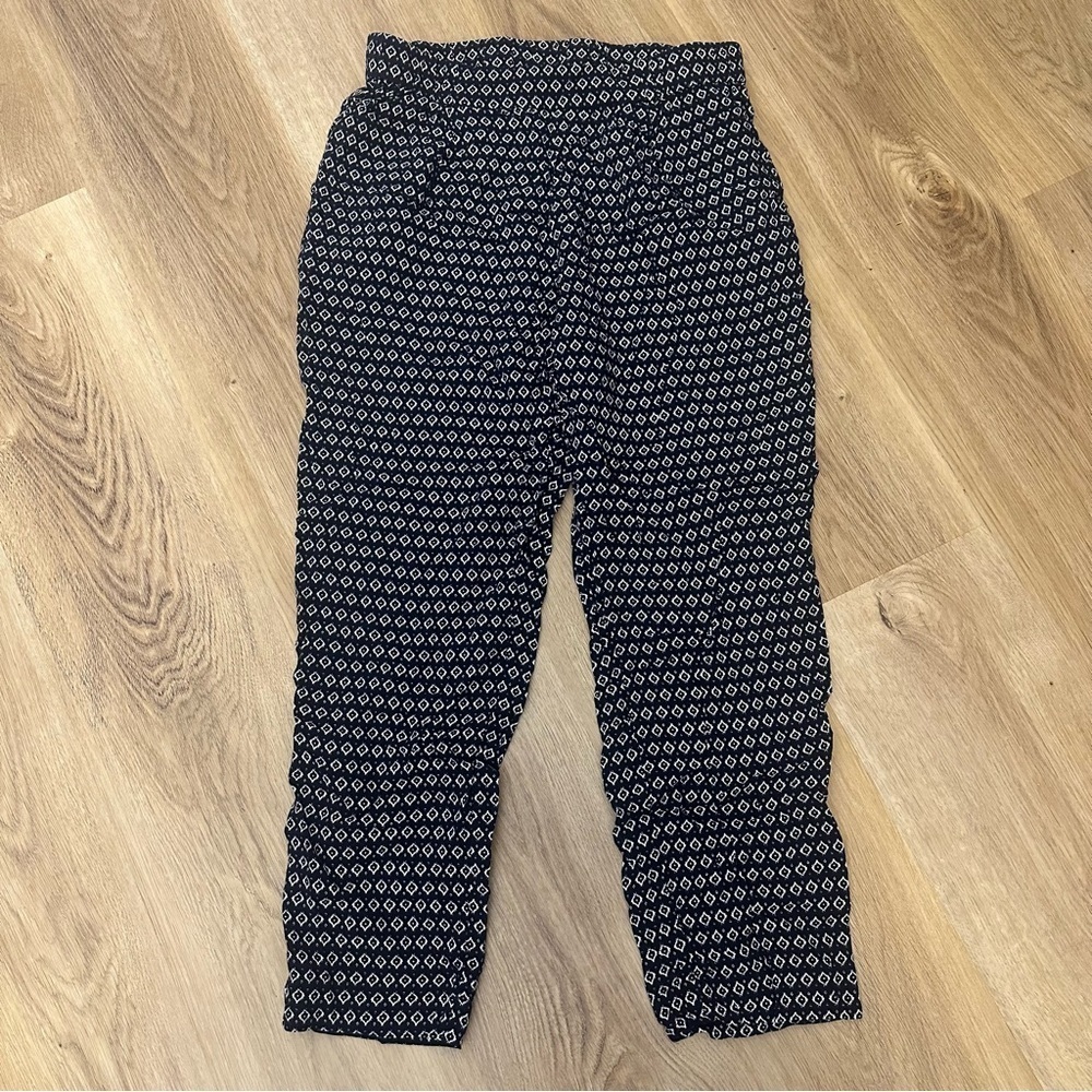 H&M Navy and White Ikat Patterned Pants size 6